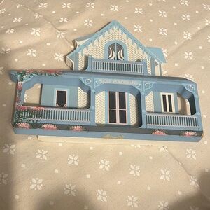 Shelia’s “Alice’s Wonderland” (1993) Oak Bluffs